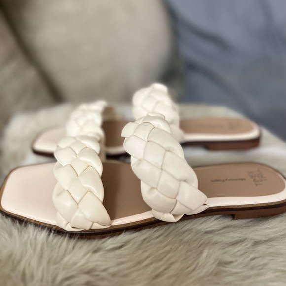 Time and Tru Shoes Time And Tru Braided Vegan Leather Square Toe Sandals Creme 7 Poshmark